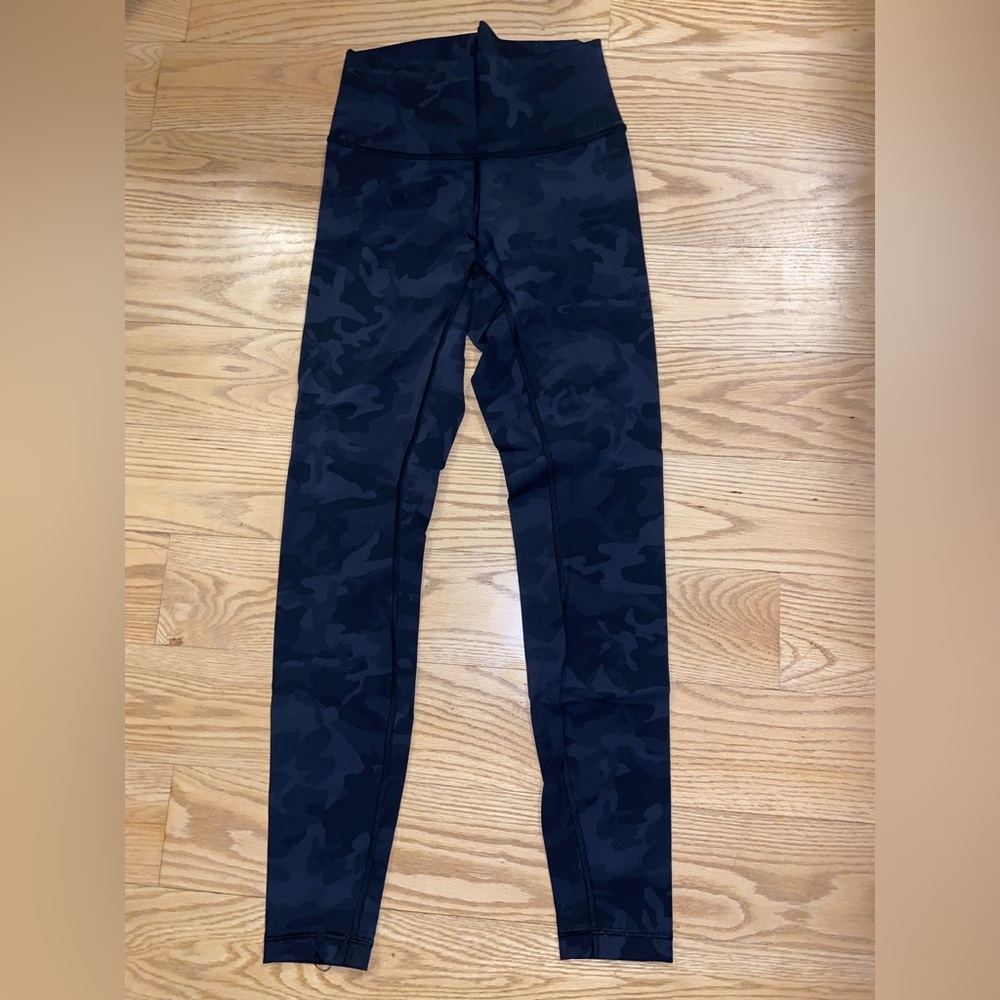 Lululemon wunder under leggings 28” black camo